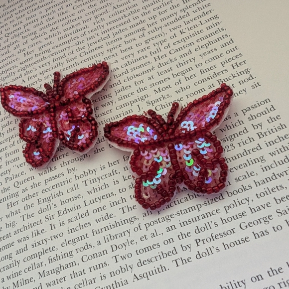 Jewelry - Red Sequin Butterfly Brooch Set